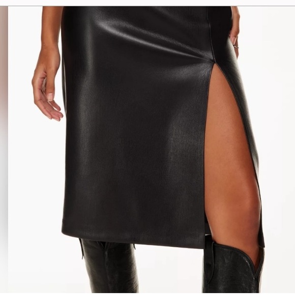 ARITZIA Babaton vegan leather pencil skirt size 8 - Picture 1 of 8